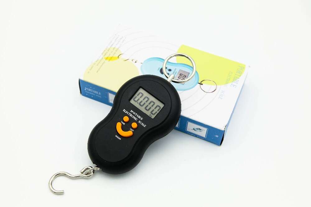 Digital Hanging Scale (50kg) - Image 3