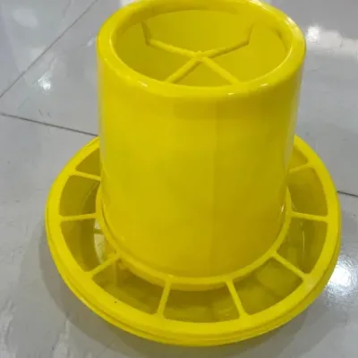 4kg Plastic Poultry Feeder